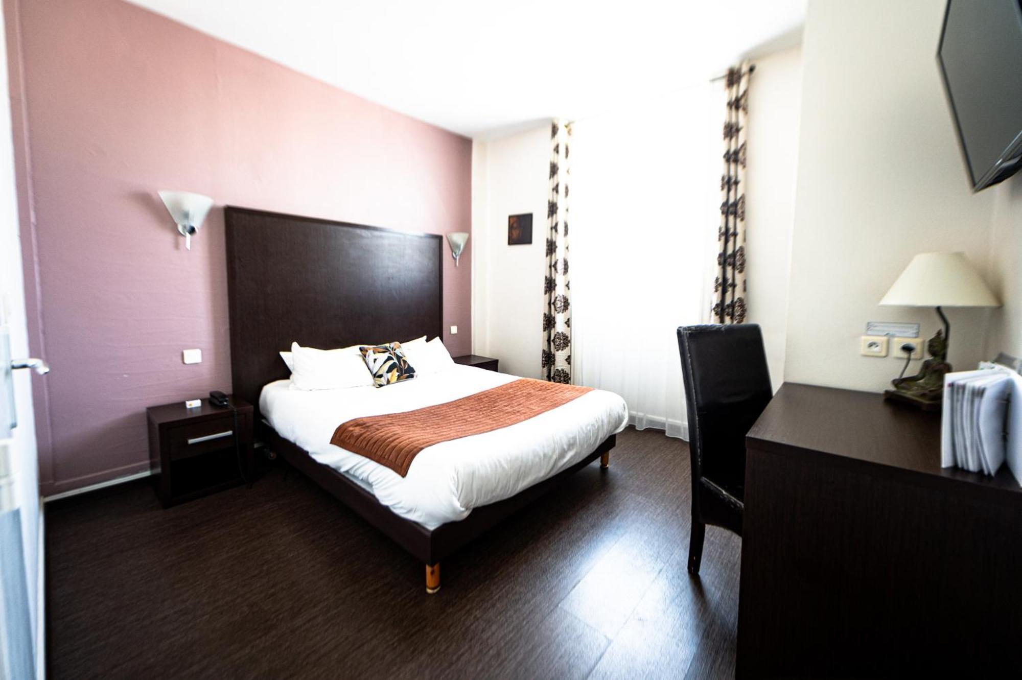 Brit Hotel Confort Auclair กีเรต์ ภายนอก รูปภาพ